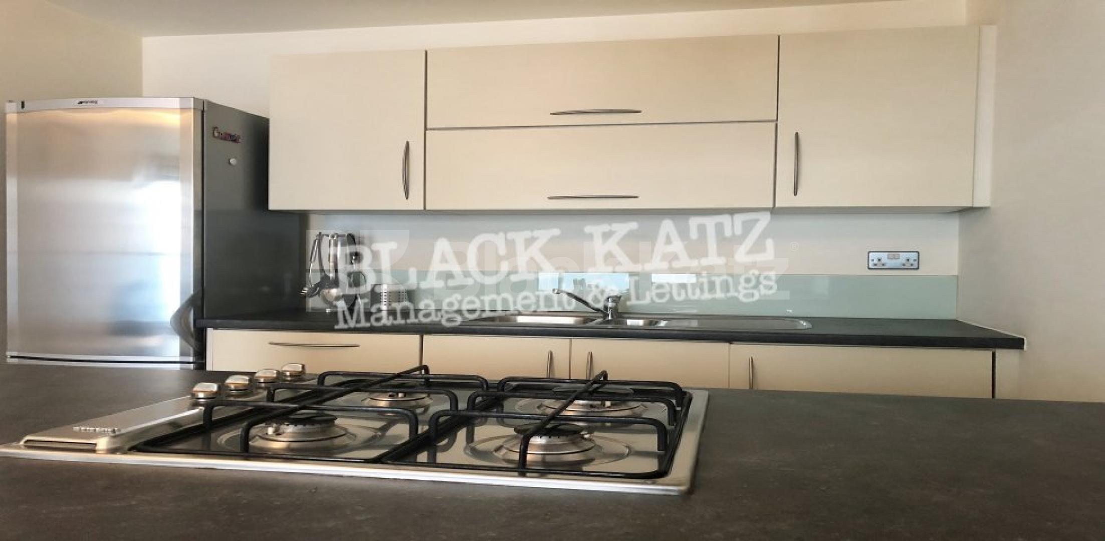 			NEW INSTRUCTION!, 1 Bedroom, 1 bath, 1 reception Apartment			 STAINSBY ROAD / ABBOTT WHARF E14, Westferry / Canary Wharf